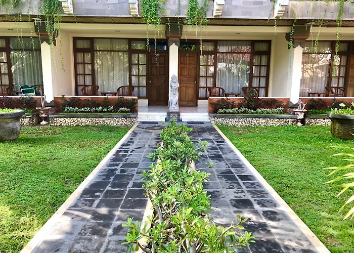 Inna Sindhu Beach Hotel & Resort